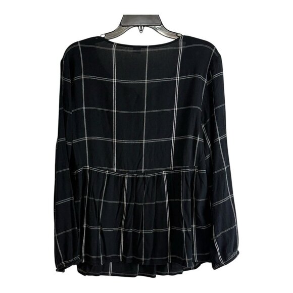 Old Navy Womens Shirt Adult Size Large Black Long Sleeve Ruffle V Neck Casual - Picture 7 of 9